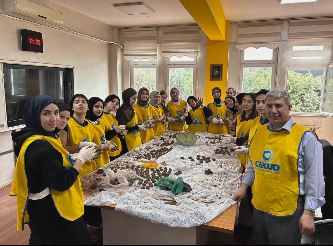Bursa’da Çevre Bilinci Semineri ve Tohum Topu Etkinliği