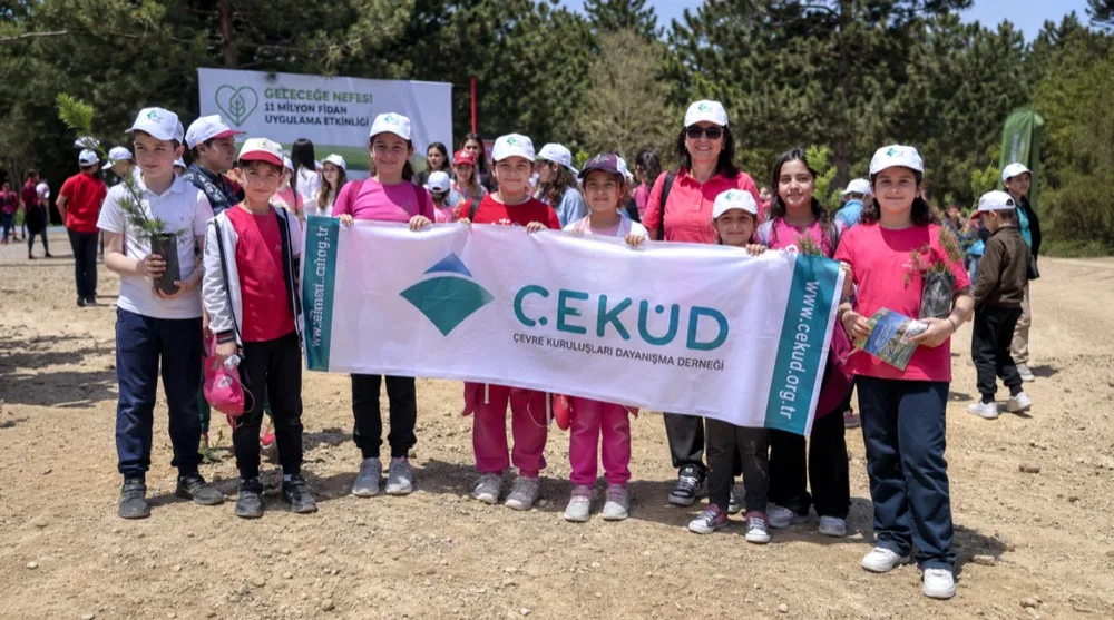 ÇEKUD’un Minik Elleri Hatay’da