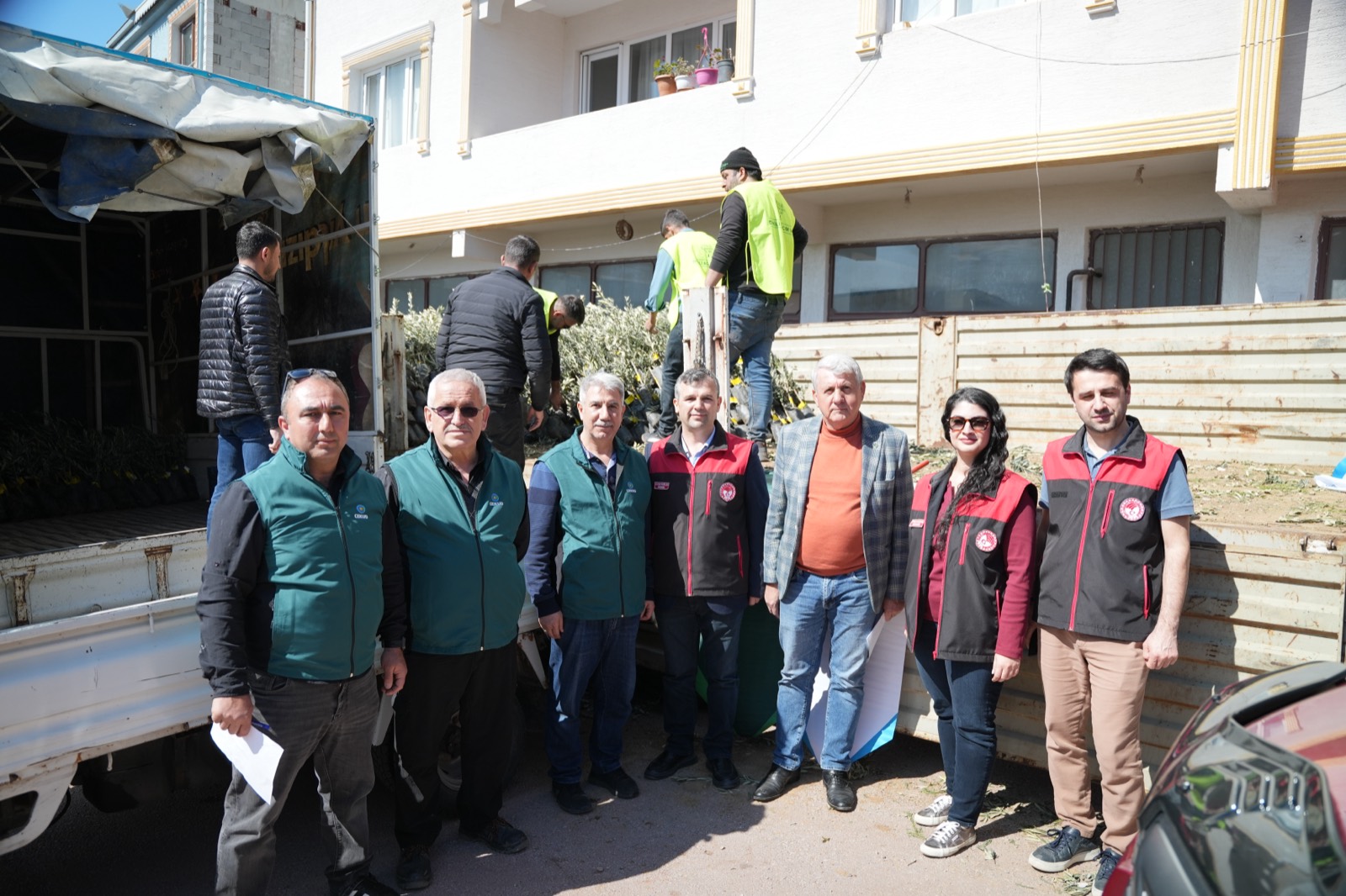 Çiftçiye Hayat Olsun Projesi Kapsamında Bursa’da 10 Bin Zeytin Fidanı Dağıtıldı